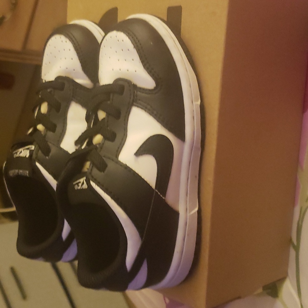 Baby Nike Pandas